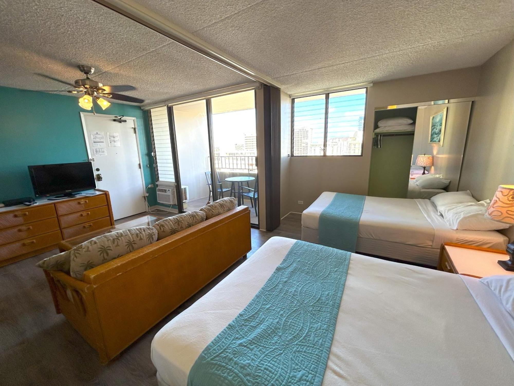 הונולולו Royal Kuhio 1606 - Spacious Studio With Diamond Head City Views In The Heart Of Waikiki! מראה חיצוני תמונה