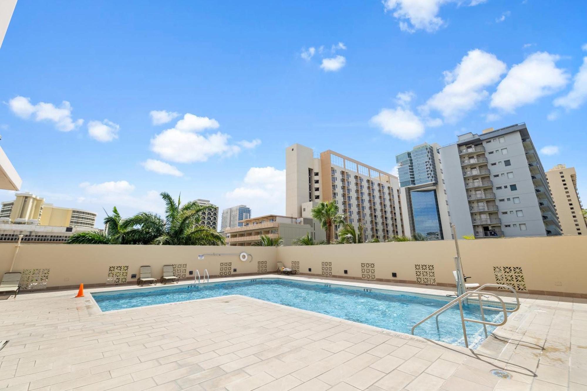 הונולולו Royal Kuhio 1606 - Spacious Studio With Diamond Head City Views In The Heart Of Waikiki! מראה חיצוני תמונה